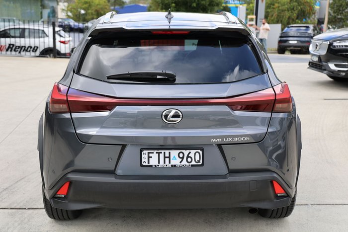 2025 Lexus UX300h Sports Luxury AWD