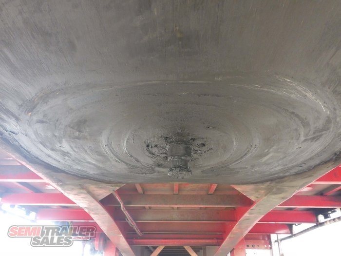 2009 Maxitrans 22 Pallet Curtainsider Road Train Lead