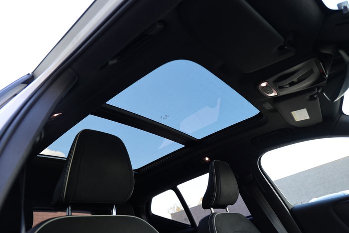 2020 Volvo XC40 T5 R-Design