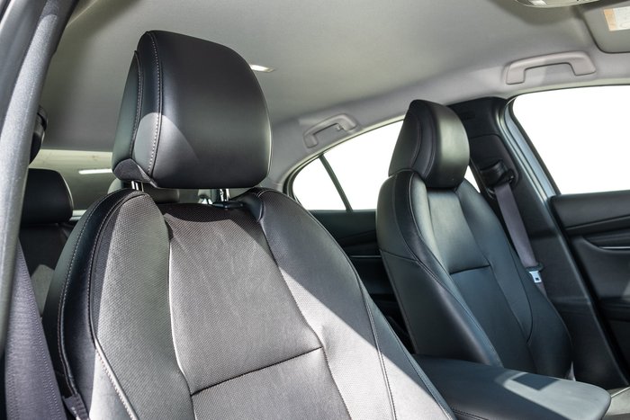 2019 Mazda 3 G20 Touring