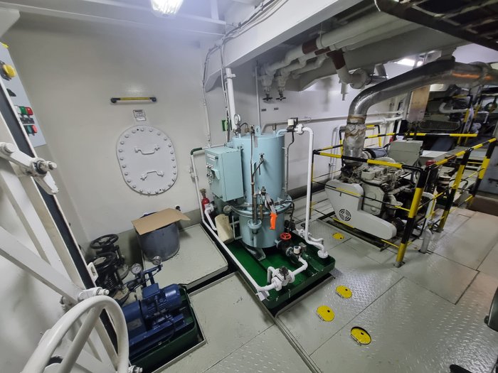 2014 COMMERCIAL Workboat