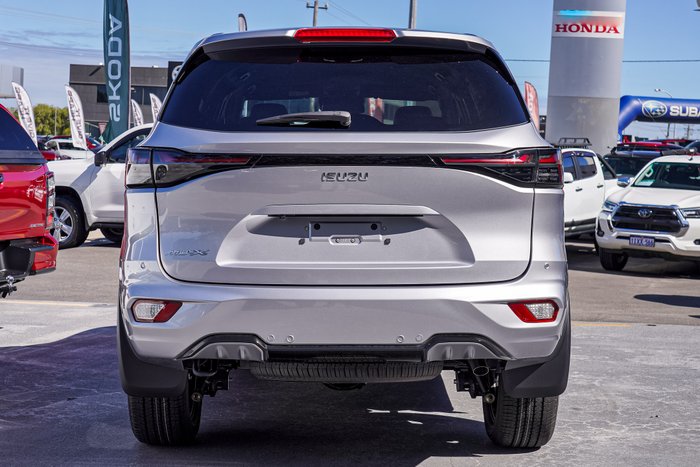 2026 Isuzu MU-X LS-T