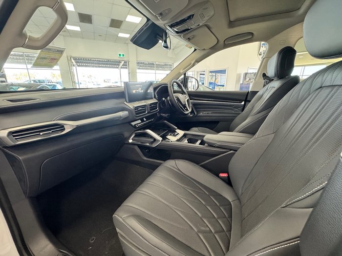 2025 LDV D90 Executive