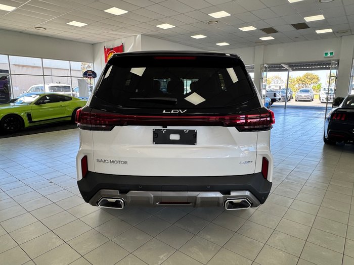 2025 LDV D90 Executive