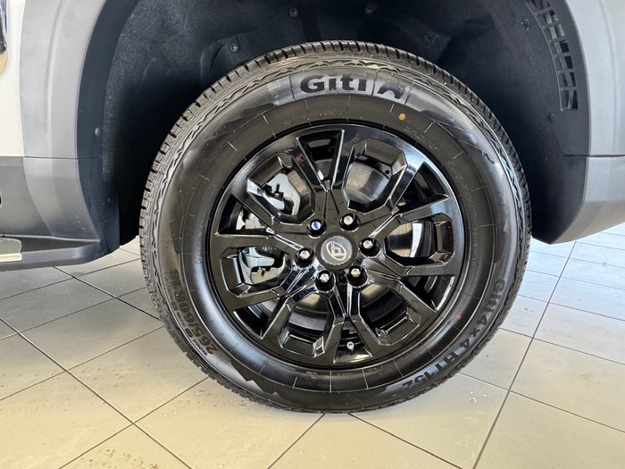 2025 LDV D90 Executive