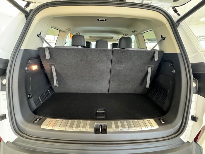 2025 LDV D90 Executive