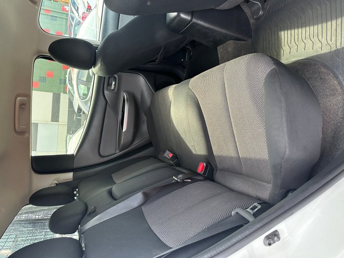 2016 Mitsubishi Triton GLS