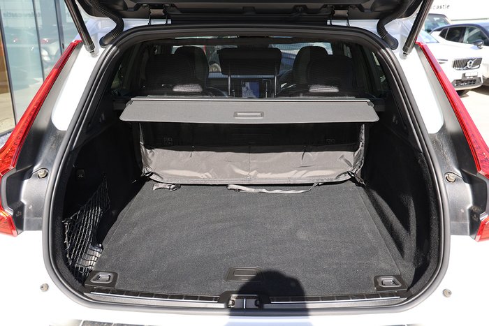 2021 Volvo XC60 T6 R-Design