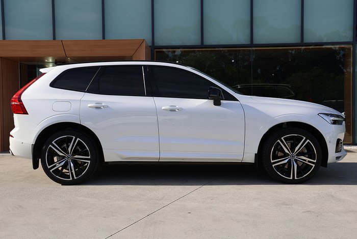 2021 Volvo XC60 T6 R-Design