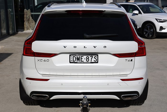 2021 Volvo XC60 T6 R-Design