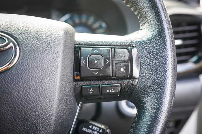 2021 Toyota HILUX Rogue