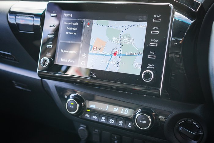 2021 Toyota HILUX Rogue