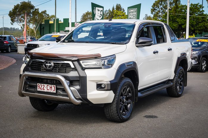 2021 Toyota HILUX Rogue