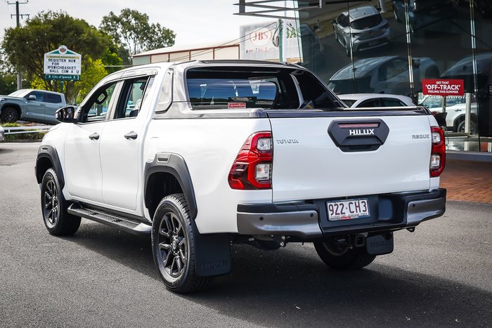 2021 Toyota HILUX Rogue