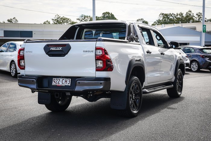 2021 Toyota HILUX Rogue