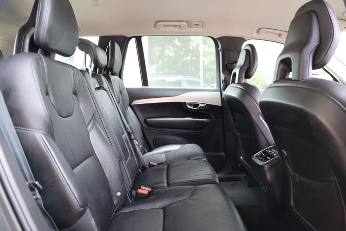 2016 Volvo XC90 D5 Momentum
