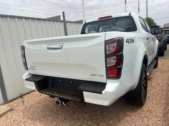 2025 Isuzu D-MAX LS-U MY25.5 Mineral White