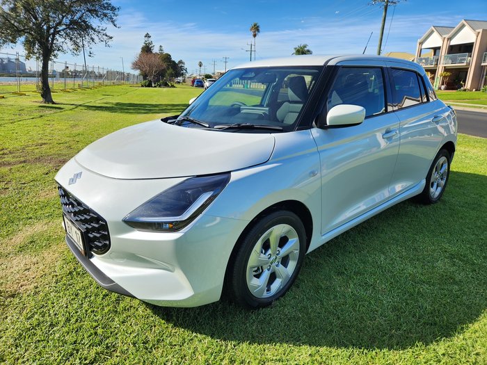 2025 Suzuki Swift Hybrid Plus