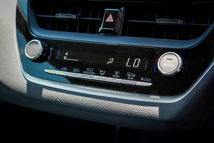 2024 Toyota COROLLA Ascent Sport