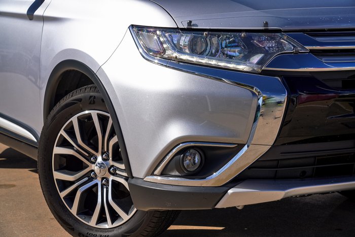2016 Mitsubishi Outlander LS