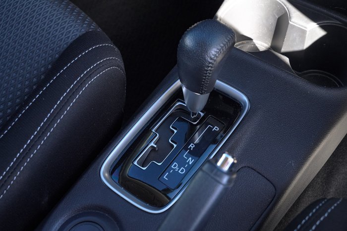 2016 Mitsubishi Outlander LS