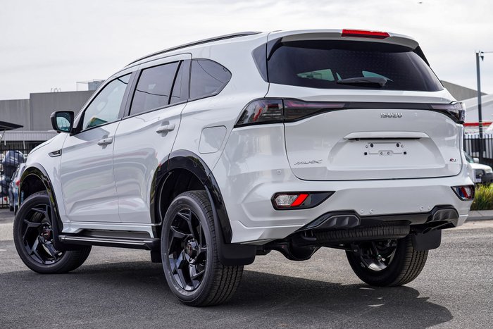 2026 Isuzu MU-X X-TERRAIN