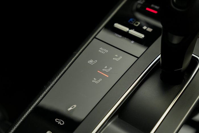 2023 Porsche Macan GTS 95B MY24 AWD BLACK