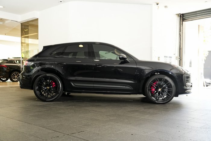 2023 Porsche Macan GTS 95B MY24 AWD BLACK