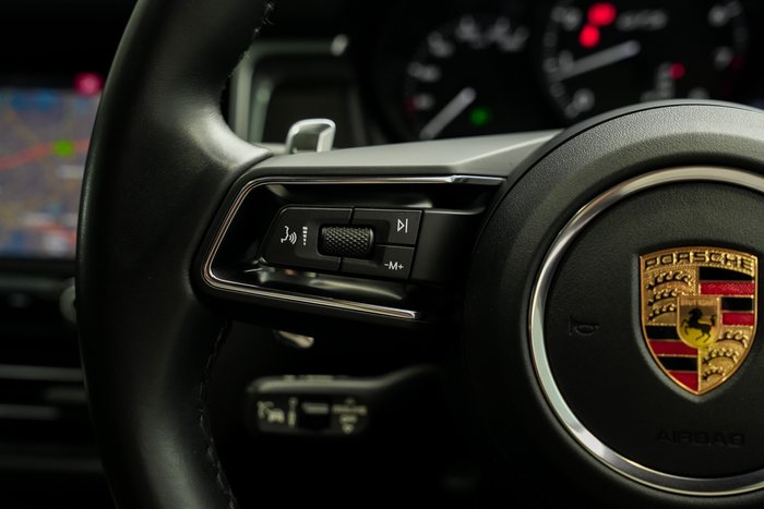 2023 Porsche Macan GTS 95B MY24 AWD BLACK