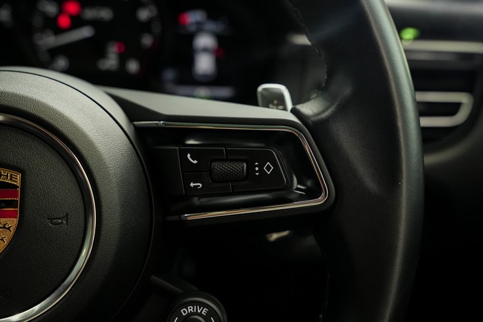 2023 Porsche Macan GTS 95B MY24 AWD BLACK