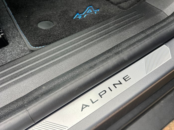 2026 Renault Scenic E-Tech Esprit Alpine EV87