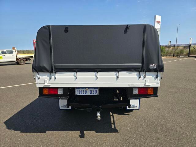 2021 Toyota Hilux 4x4 2.8L DSL D/C/C 6AT SR Glacier White