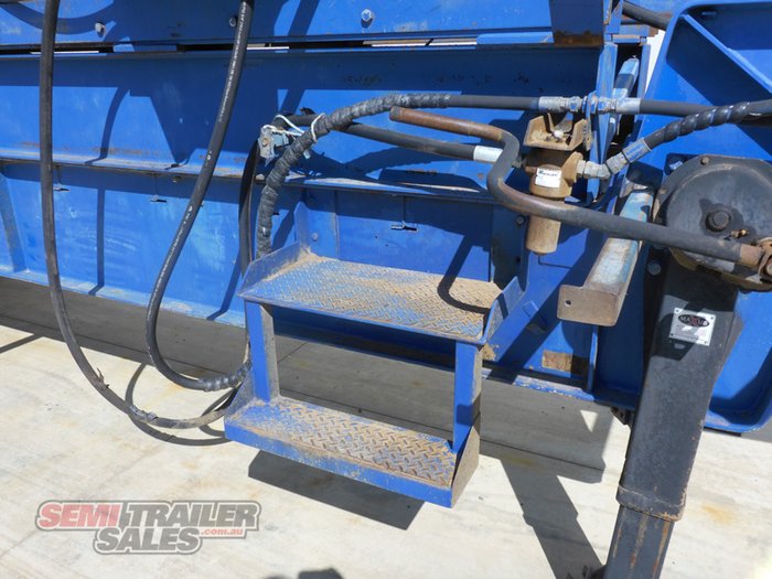 1985 Custom Roadmaster Hooklift Trailer