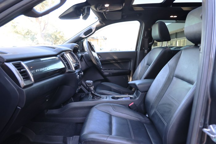2021 Ford Everest Titanium