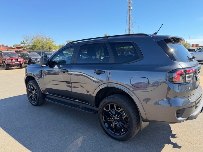 2025 Ford EVEREST GRAPHITE