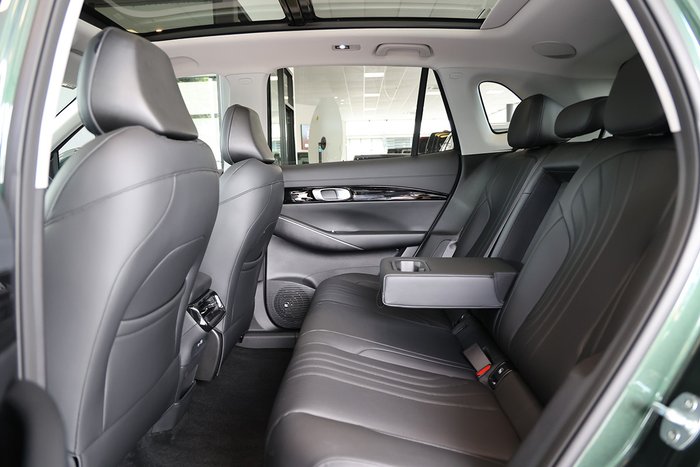 2026 Geely Starray Em-i