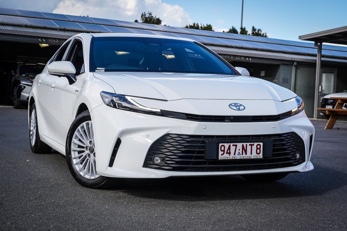 2025 Toyota CAMRY HYBRID
