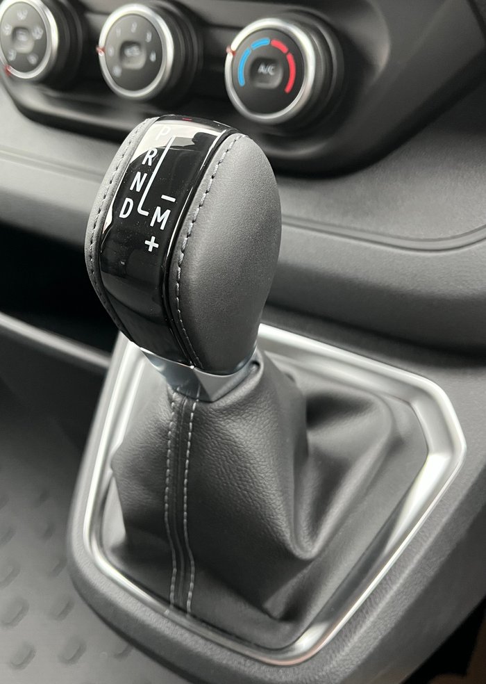 2025 Renault Trafic