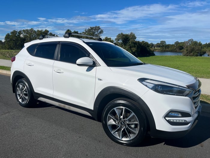2017 HYUNDAI