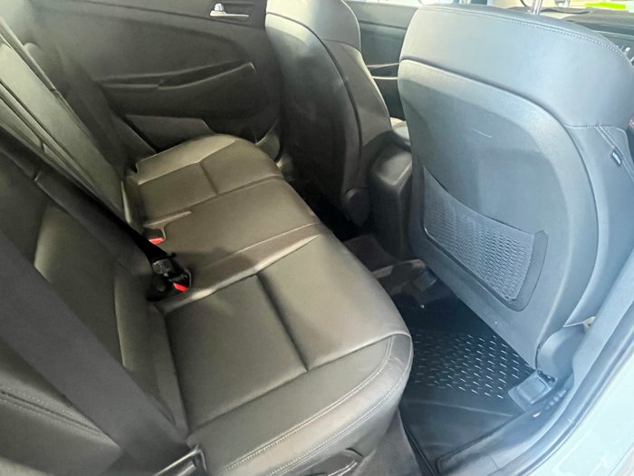 2017 HYUNDAI