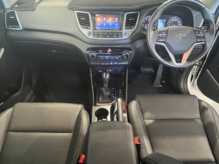 2017 HYUNDAI