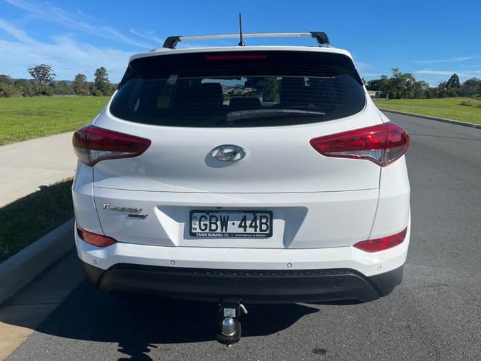 2017 HYUNDAI