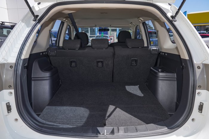 2013 Mitsubishi Outlander ES