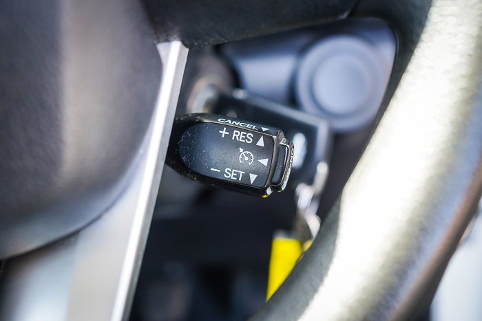 2015 Toyota HILUX Workmate