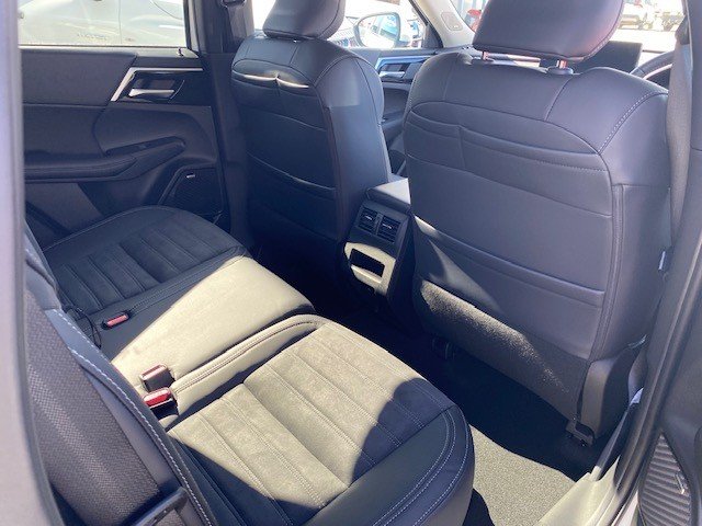 2025 MITSUBISHI Outlander ASPIRE