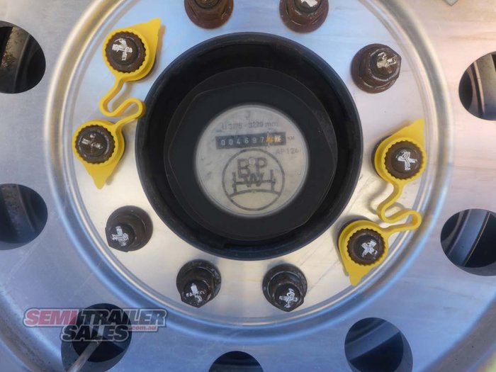 2014 Genuine 20 Pallet Bogie Pantech with Tailgate Loader