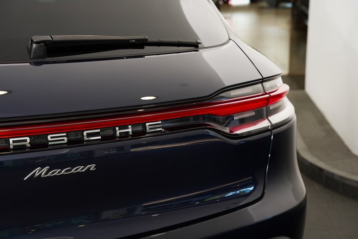 2022 Porsche Macan