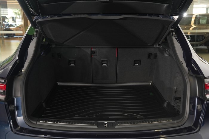 2022 Porsche Macan