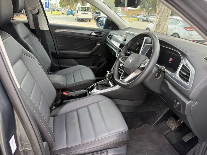 2025 VOLKSWAGEN T-ROC