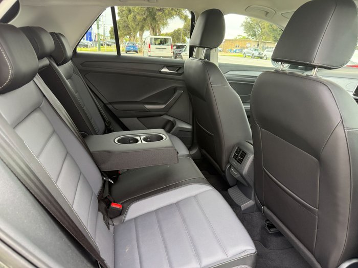2025 VOLKSWAGEN T-ROC